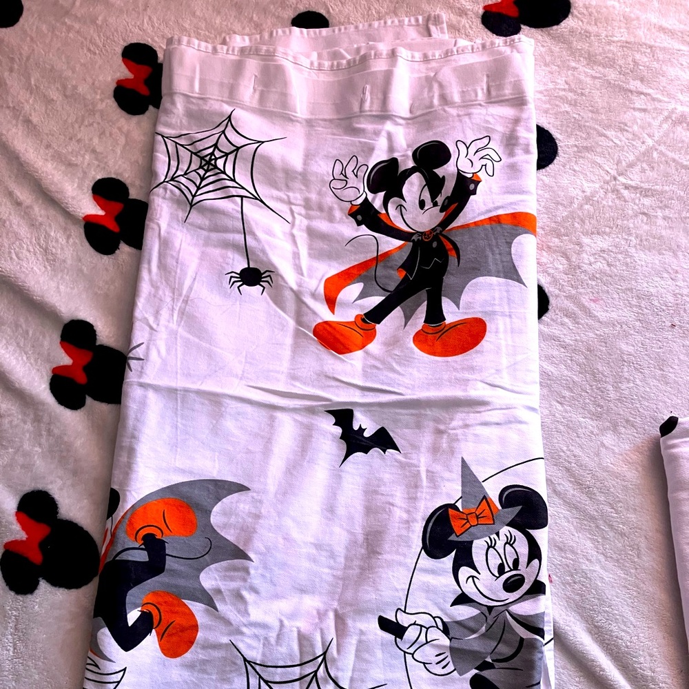 Mickey and Minnie Halloween shower curtain
